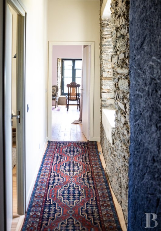 A set of two manor houses overlooks the Bay of Morlaix in Carantec on the north coast of Finistère - photo  n°23